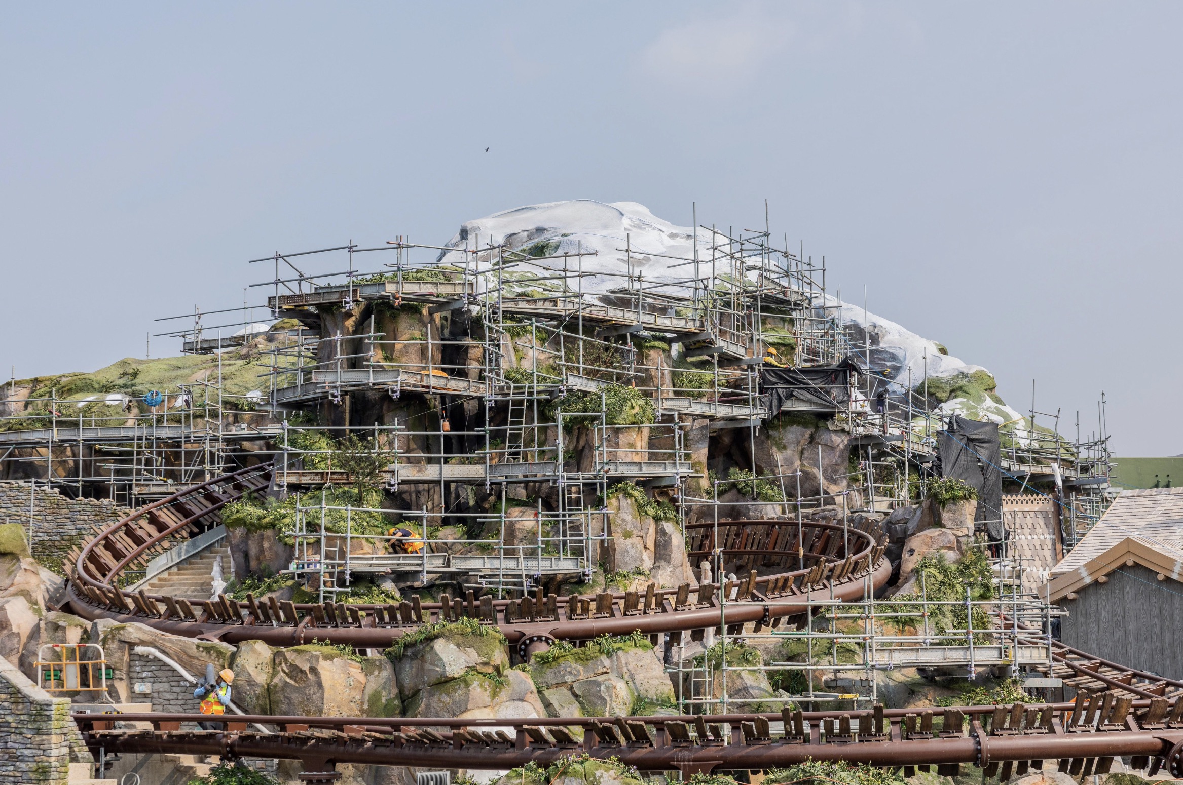 A first look at Wandering Oaken’s Sliding Sleighs