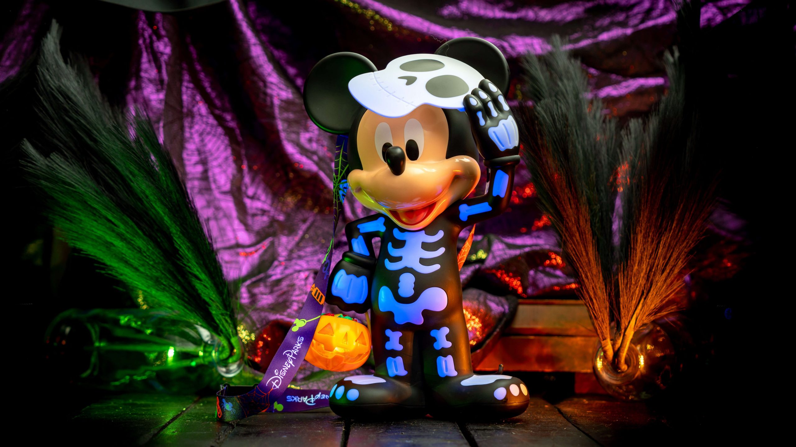 Mickey Mouse Skeleton Popcorn Bucket coming to Disneyland Park